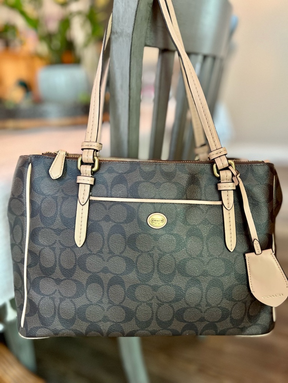 🤎Coach Signature Brown Canvas Tote Tan Leather Trim Shoulder Bag Zip Top